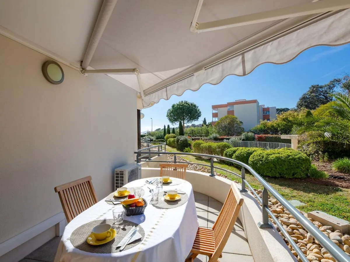 Apartment Les Rivages De L'Esterel By Interhome Boulouris-sur-Mer